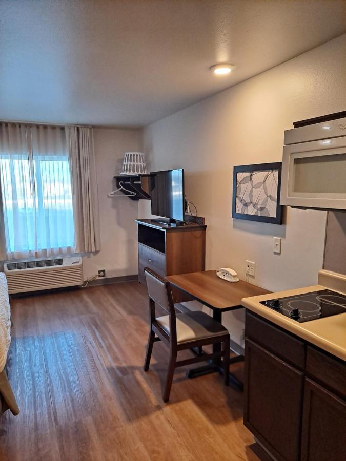 Woodspring Suites Fargo North Near Ndsu ภายนอก รูปภาพ