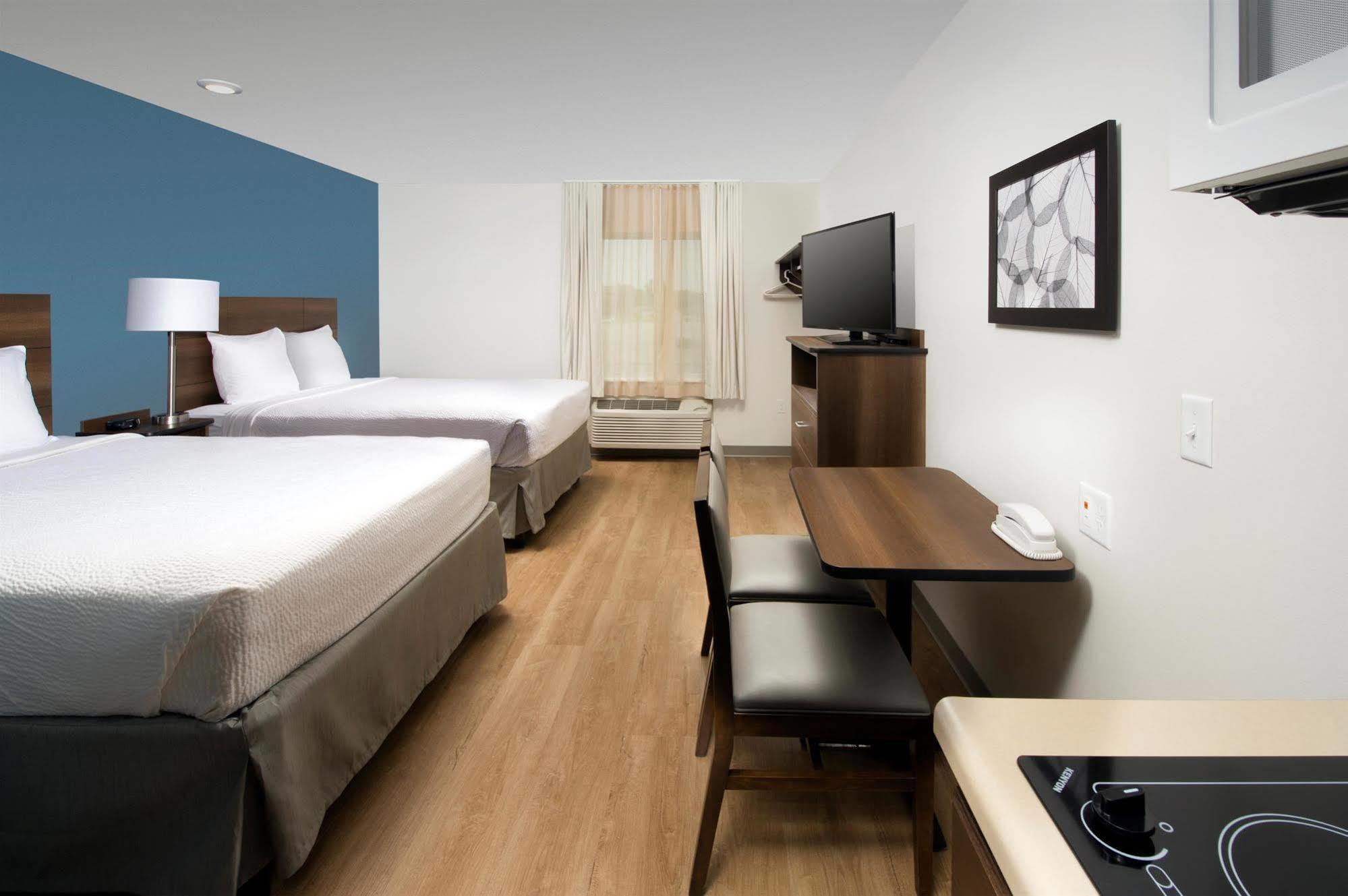 Woodspring Suites Fargo North Near Ndsu ภายนอก รูปภาพ